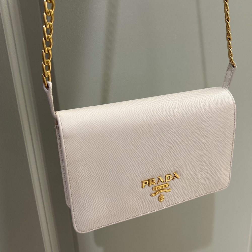 AUTHENTIC Prada white Saffiano Leather Purse with Gold chain